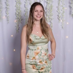 Meet your Posher, Cassandra